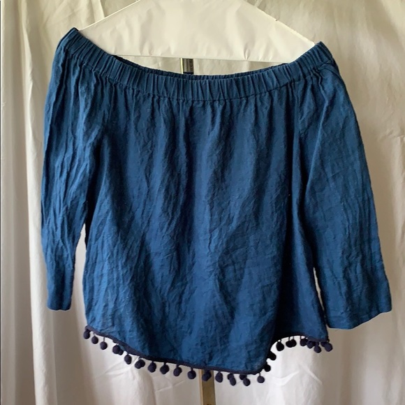 Top - Picture 1 of 2